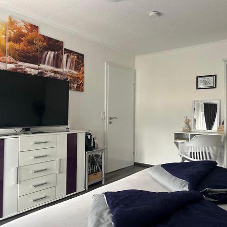 Privat Cozy Room In Mudau Kültér fotó